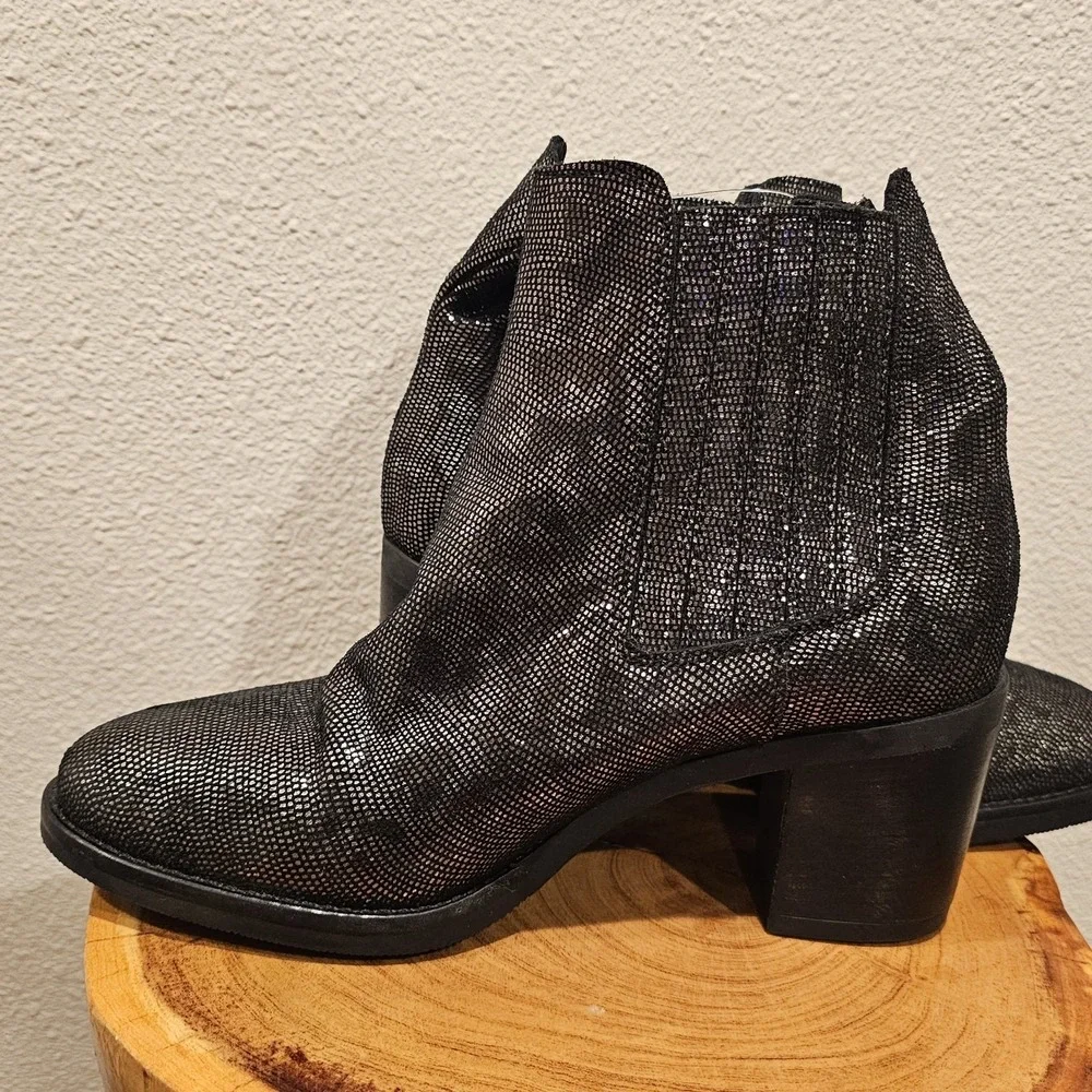 Morena Gabrielli Black Metallic Snakeskin Ankle Boots Block Heel Anthropologie 7